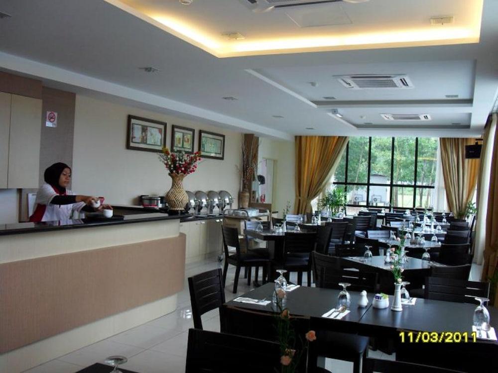 Sutera Hotel