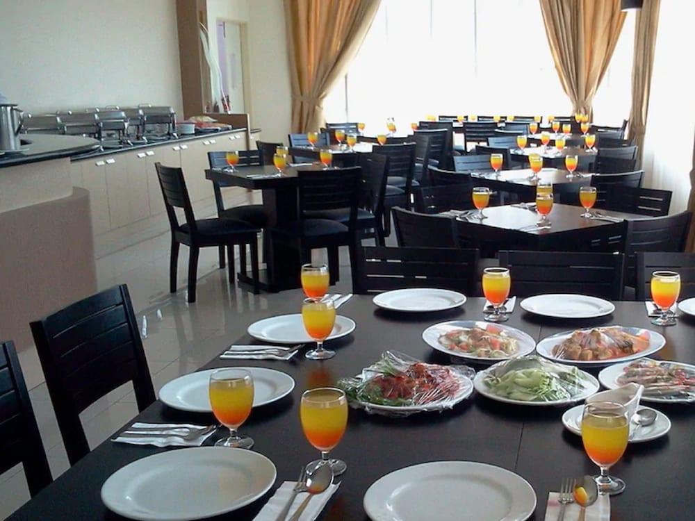 Sutera 3*